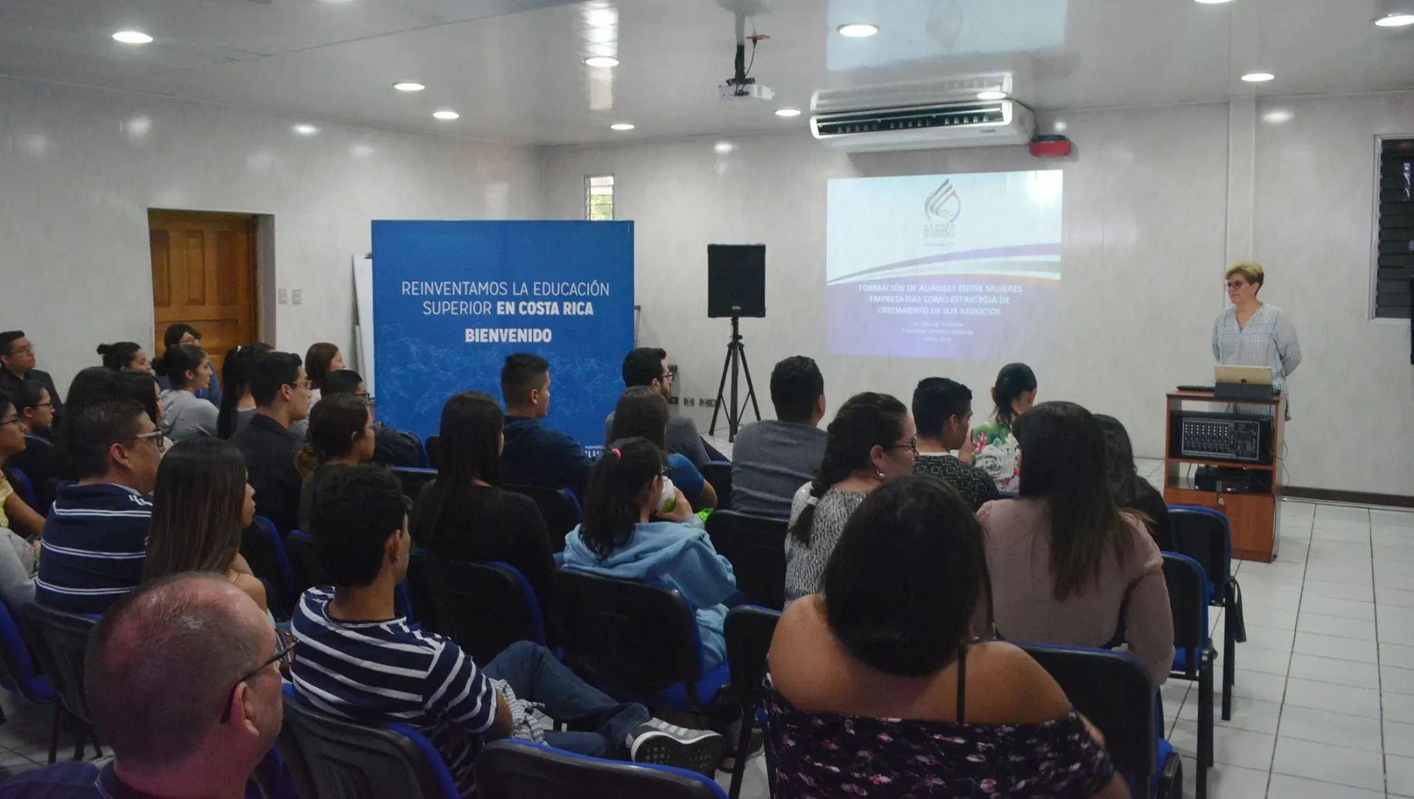 charla yolanda fernandez 1