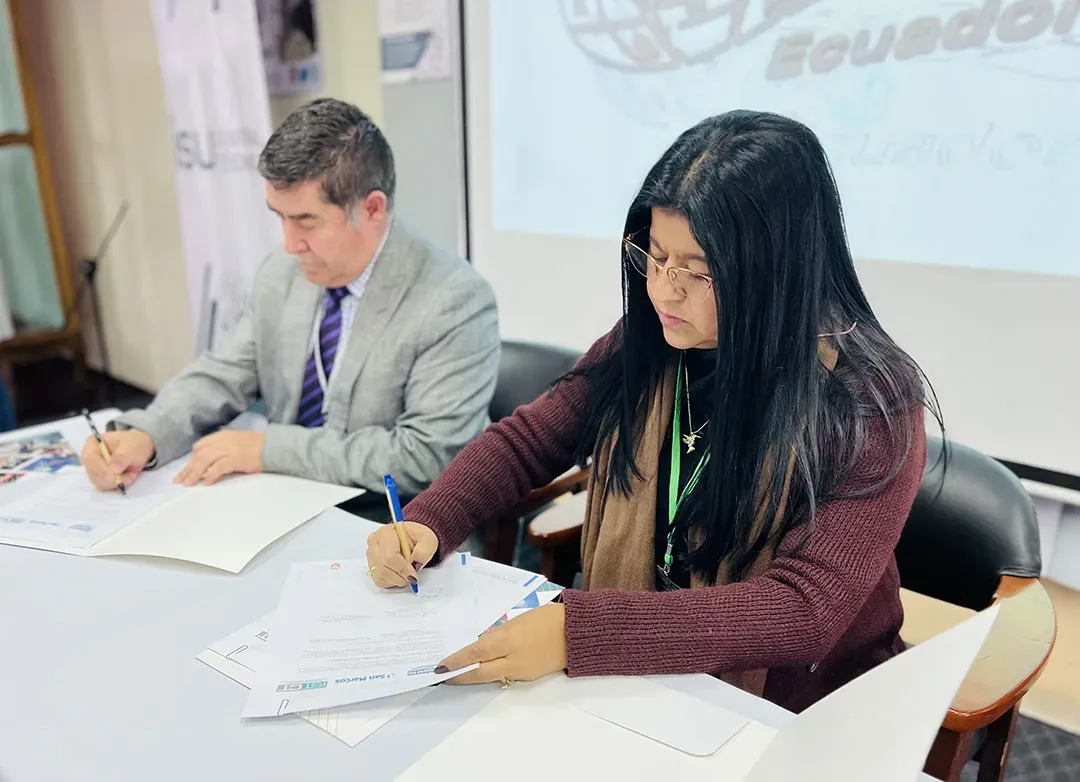 firma convenios ecuador1