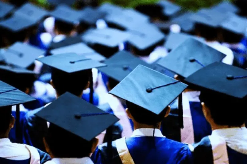 graduacion min